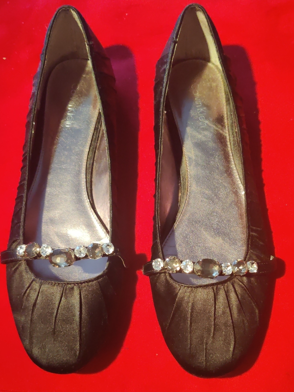 Calvin Klein Womens 8 Black Satin Flats & Crystal Embellishment